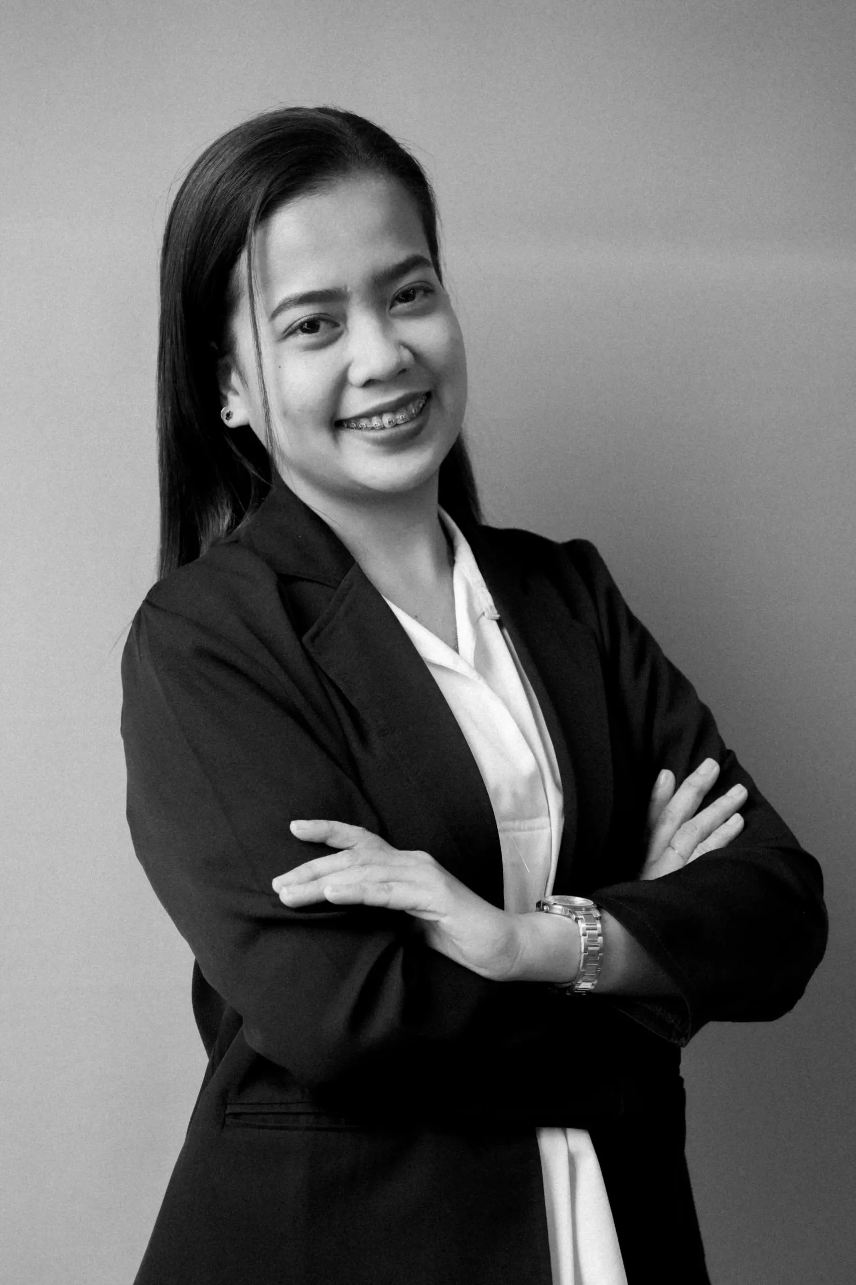 Jixel Hamor, 行政助理